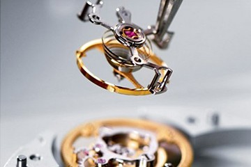 北京劳力士手表玻璃摔碎了